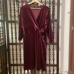 LANDS' END Wine Velvet Ruched Surplice Neckline Long Sleeve Formal Dress *READ*